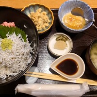 お料理 とみやま - ねぎとろとしらす丼