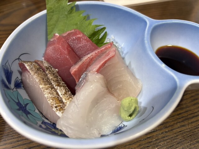 魚酒房 おが 五所川原 &ndash; 新鮮な魚料理と居酒屋メニュー