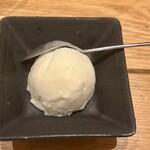 旬和席 うおまん - 甘味　豆腐アイス