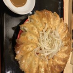 浜松餃子 浜太郎 - 