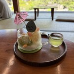 喫茶きはる - 松江に降る雨「縁雫」が由来の「雨粒ちゃんアイス」と冷たいお煎茶。カラフルなおいりがかわいいスイーツでクールダウンꕀ‪☆