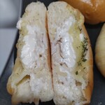 パン工房 麦の里 - チキングラタン(断面)