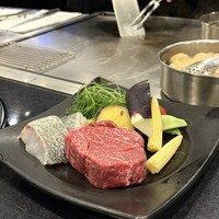 銀座 和牛鉄板焼 USHIGAMI - 