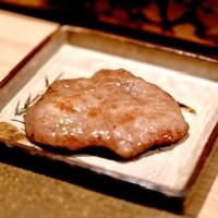八面六秘 - 山形の千日和牛牛タン