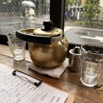 〆蕎麦 フクロウ - レトロかわいいやかんですね