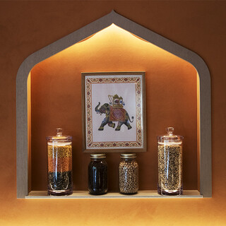 非日常空間と上質なインド料理｛貸切可能｝