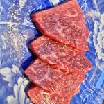 炭焼ホルモン えいた - 矢澤牛　クリミ