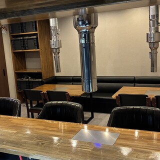 お一人様からOK！幅広い世代・シーンで使える、落ち着いた空間