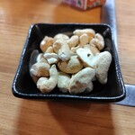 やきとんかど - カシューナッツ（200円）