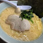 横浜家系ラーメン 魂心家 中央林間店 - 