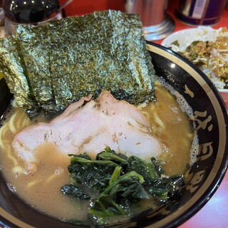 横濱家系ラーメン 二代目 野中家_0