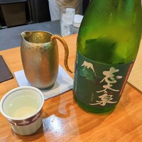 貴ぶ - 志太泉　純米吟醸　焼津山田錦（静岡県藤枝市）一合¥1,500