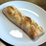 ぱん兄弟 - ・ミルクフランス 410円/税込