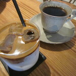 珈琲屋 黒子 - 本日のコーヒーと黒子アイスラテ