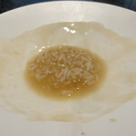 イチリン ハナレ - ふかひれスープにご飯を加えて