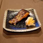 모리 Q - 신슈 연어 장아찌 구이