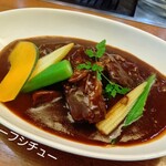 焼肉ニクニコ - ビーフシチュー