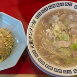 岐阜タン町中華 - 