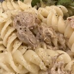 goo ITALIANO - フッジローニ チキンのラグーソース　アップ