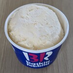 サーティワンアイスクリーム - 料理写真:看板メニューのバニラのアイスクリーム