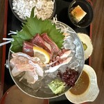 広島牡蠣処 大衆酒場バケツ - 