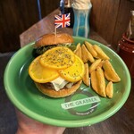 THE GRABBER hamburger pub - 『オレンジチーズバーガー¥2,145』
      『サンセットフロート¥825』