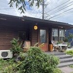 食事と喫茶 ひといき - 外観