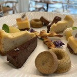 afternoon TEA afternoon ALCOHOL - 