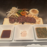 ビフテキのカワムラ 三宮本店 - 
