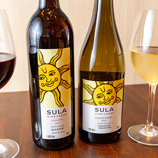 バラエティ豊富なドリンク◎おすすめはインドワイン！