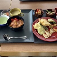 スカイラウンジ トップ オブ ヒロシマ - 