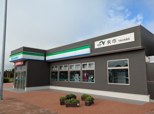 ファミリーマート 矢巾PA下り店 &ndash; 24時間営業の高速道路サービスステーション