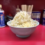 ラーメン二郎 中山駅前店 - 