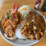 喫茶と土産 南1の4 - よくばりセット極み（ナポリタン、カツカレー、エビフライ）