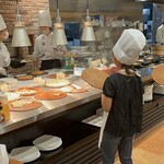 神戸クック・ワールドビュッフェ フェリスタウン小倉城野店 - 