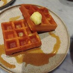 ノア カフェ - モーニング　ワッフル