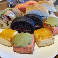 グリロジー バー＆グリル - 