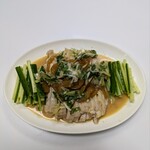 居酒屋 いっとく - 蒸し鶏冷菜