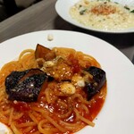 ぱすたろう Okawa - ナスとチーズのトマトソースパスタ
