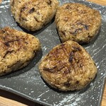 三代目 鳥メロ 新橋銀座口ガード下店 - 焼きおにぎり