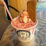 ROLL ICE CREAM FACTORY  - 料理写真: