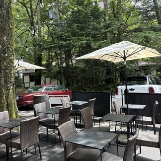 야채가 맛있는 다이닝 1F
      ※알라카르트 레스토랑
      반려견 동반 가능