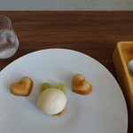 kitchen俊貴 - アイス、フィナンシェ、フルーツ