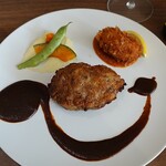 kitchen俊貴 - ハンバーグと蟹クリコロ