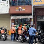 Bánh Mì Huynh Hoa - 