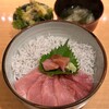 和み酒 仁 - 天然黒鮪しらす丼(1,600円)