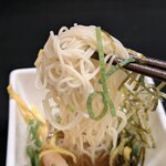 お好み焼き のろ - お通し　490円