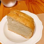 フランス料理Y's - 自家製パン