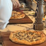 ザ ピッツァバー ON 38TH - 