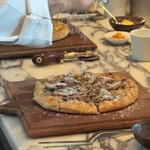 ザ ピッツァバー ON 38TH - 